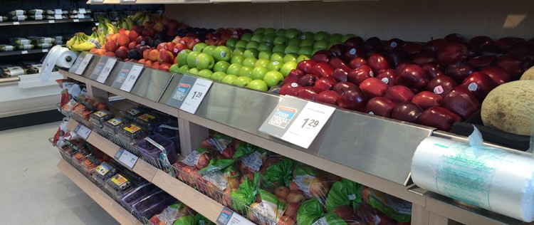 Shoppers interior image 5